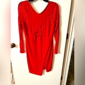 Red Elegance by VENUS, knee length | M